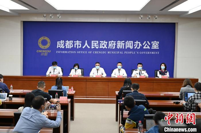 （抗擊新冠肺炎）成都1.48萬家企業(yè)閉環(huán)管理、連續(xù)生產(chǎn)工業(yè)企業(yè)復(fù)工率達到65%