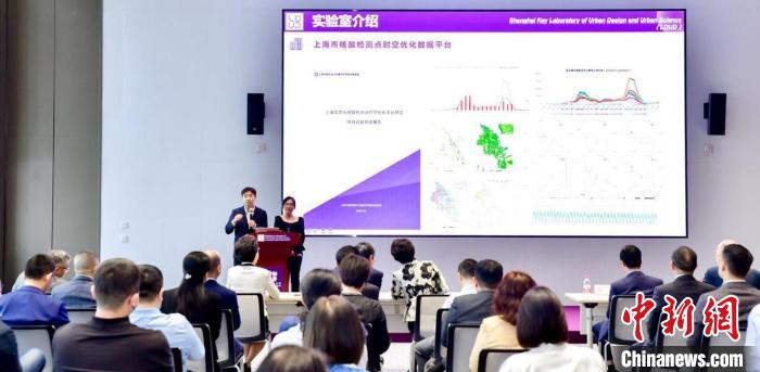 高校、政府與醫(yī)院攜手培養(yǎng)城市科學(xué)、數(shù)字化領(lǐng)域復(fù)合型人才