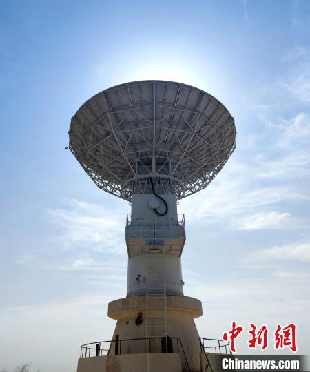中國電科研制的測控系統(tǒng)?！≈袊娍?供圖