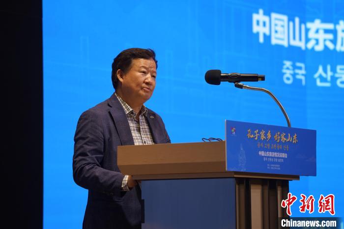 韓國一般旅游業(yè)協(xié)會(huì)副會(huì)長白承弻致辭?！⑿?攝