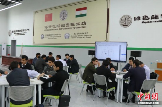 2023年4月，位于杜尚別的塔吉克斯坦魯班工坊課堂。張碩 攝
