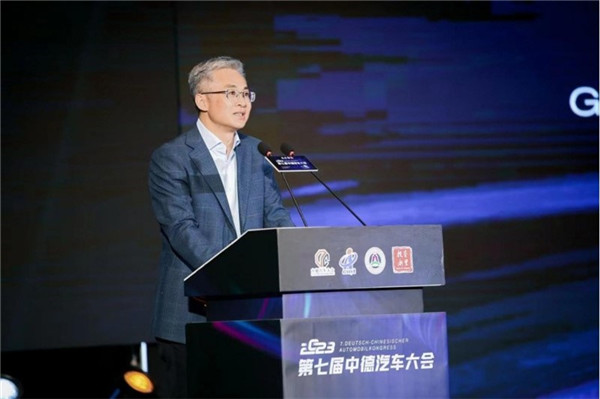 嘉興市人民政府市長李軍致辭。主辦方供圖