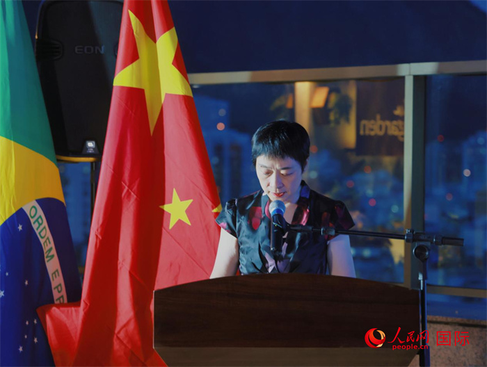 中國駐里約熱內(nèi)盧總領(lǐng)事田敏發(fā)表致辭。人民網(wǎng)記者 宋亦然攝
