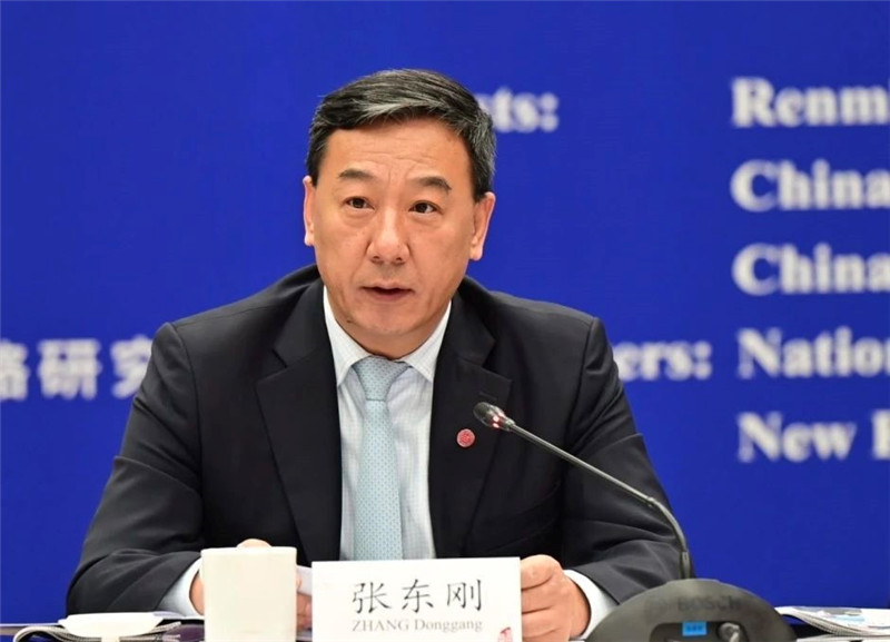 中國人民大學黨委書記、國家發(fā)展與戰(zhàn)略研究院理事長張東剛作論壇開幕致辭。主辦方供圖