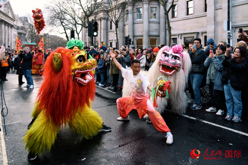倫敦新春慶典現(xiàn)場(chǎng)。人民網(wǎng) 郭錦標(biāo)、楊浩鵬攝