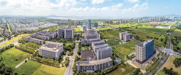 航拍產(chǎn)業(yè)園區(qū)一角。無錫高新區(qū)管委會供圖