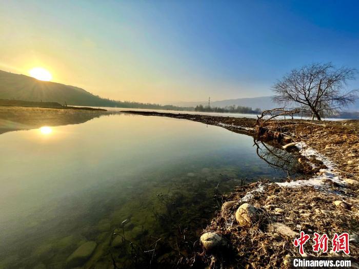 圖為青海省化隆縣黃河濕地景色。　李玉峰 攝