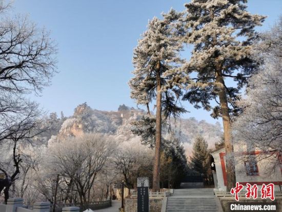 圖為崆峒山冬日美景。(資料圖) 徐振華 攝