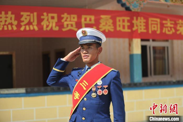 護西藏“江南”森林生態(tài)安全、提升專業(yè)技能兩位消防員獲個人三等功
