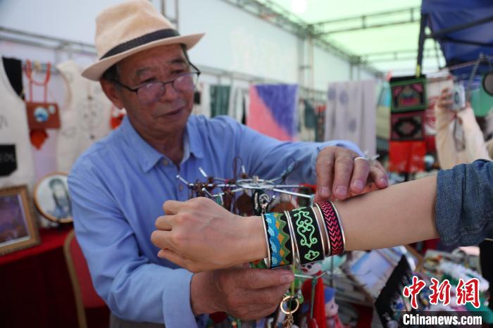 青海格爾木：保護(hù)挖掘、活態(tài)傳承45項非遺
